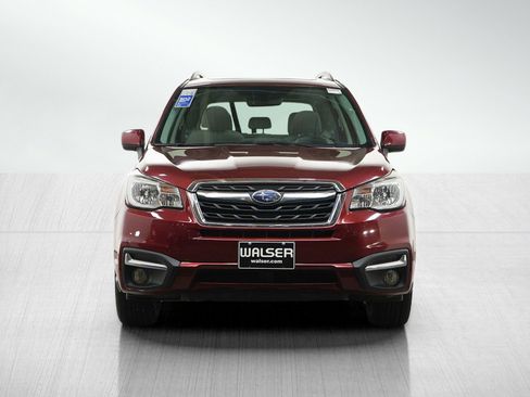 Used 2017 Subaru Forester 2.5i Premium w/ All-Weather Package AWD/4WD image 8