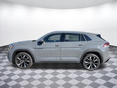 New 2026 Volkswagen Atlas Cross Sport SEL Premium R-Line AWD/4WD image 2