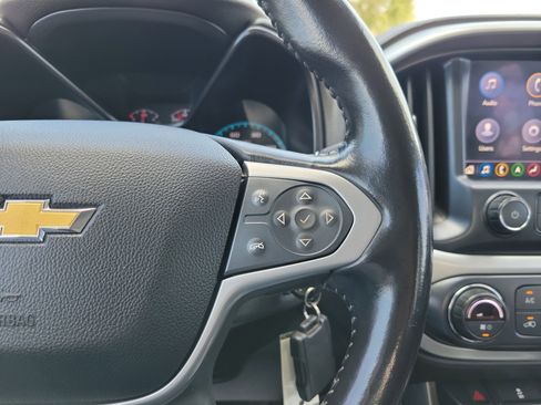 Used 2019 Chevrolet Colorado LT w/ Redline Special Edition image 31