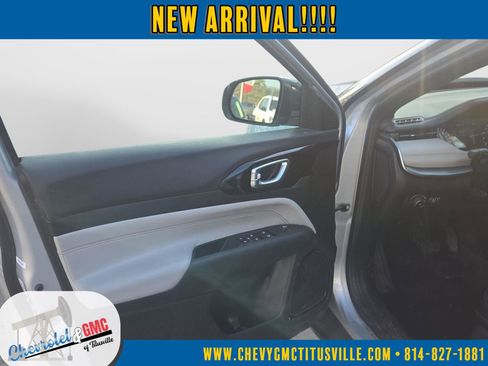 Used 2025 Jeep Compass Limited image 12