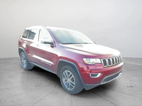 Used 2017 Jeep Grand Cherokee Limited image 15
