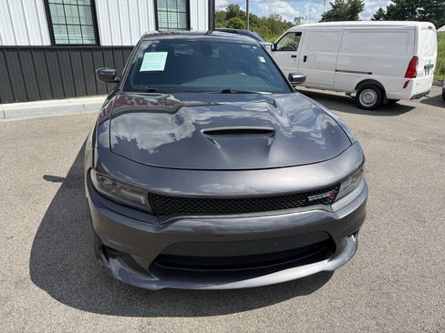 Used 2019 Dodge Charger GT RWD image 3