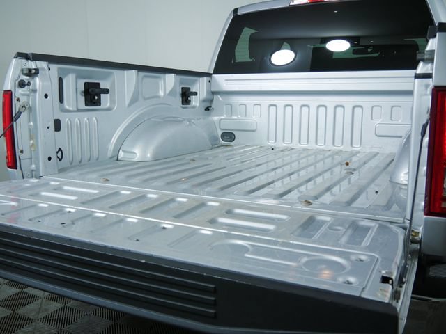Used 2016 Ford F150 XLT w/ Equipment Group 301A Mid AWD/4WD image 17