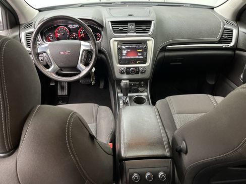 Used 2015 GMC Acadia SLE FWD image 4