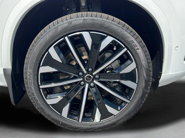 New 2027 Volvo XC90 T8 Plus AWD/4WD image 27