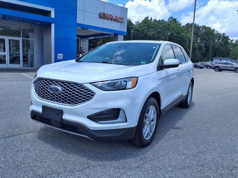Used 2024 Ford Edge SEL image 8