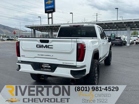 Used 2024 GMC Sierra 3500 Denali Ultimate AWD/4WD image 24