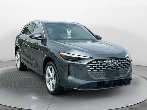 New 2025 Audi Q5 Premium Plus image 1