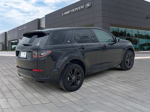 New 2025 Land Rover Discovery Sport Dynamic SE image 5