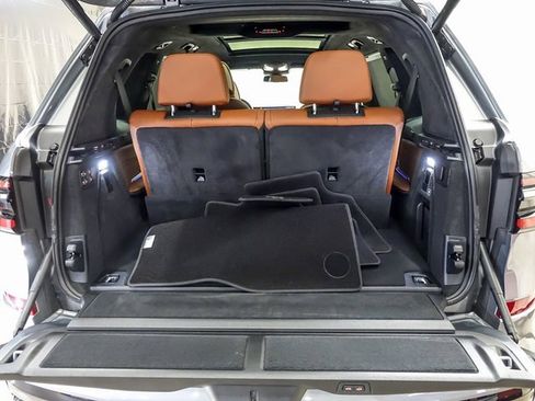 Used 2023 BMW X7 M60i w/ Executive Package image 29