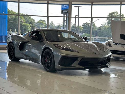 Used 2023 Chevrolet Corvette Stingray Preferred Cpe w/ Z51 Performance Package RWD image 1