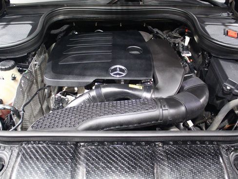 Used 2021 Mercedes-Benz GLE 350 4MATIC w/ Premium Package image 31