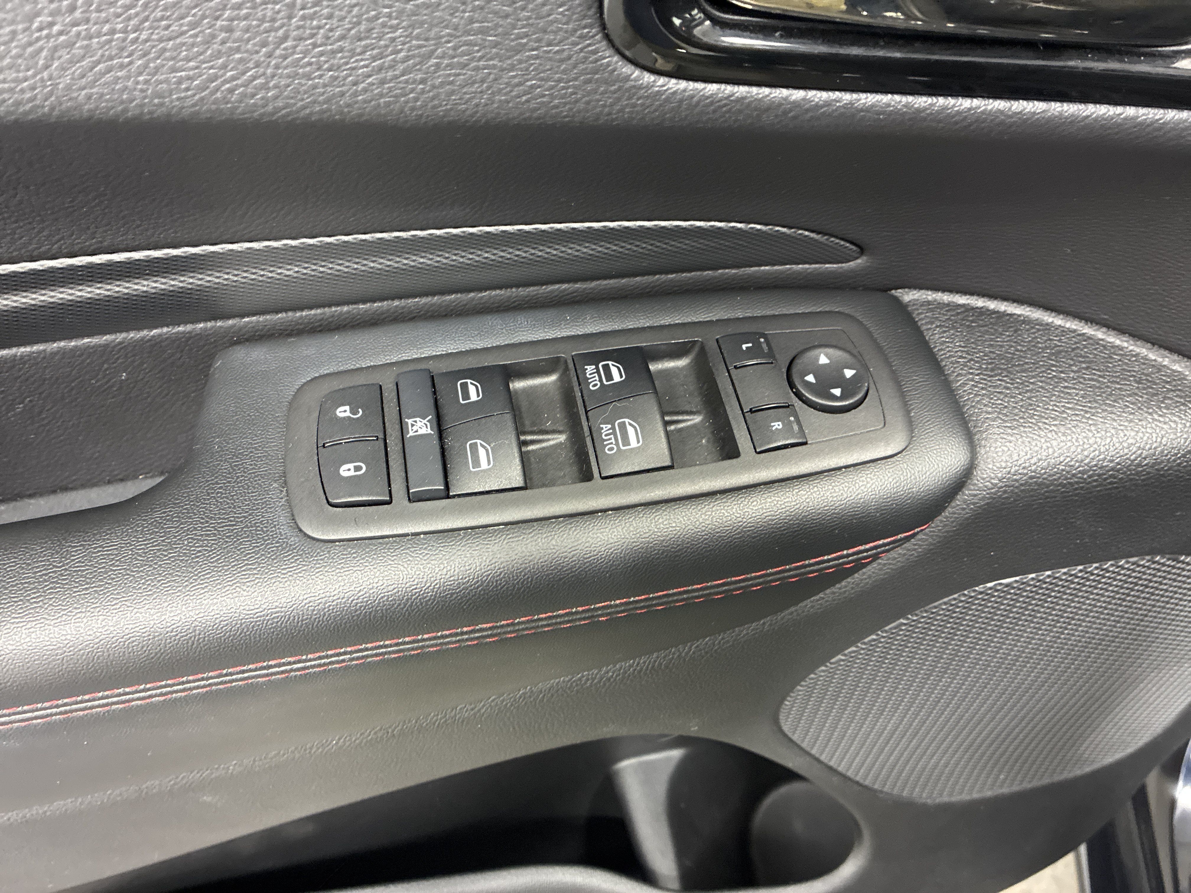 Certified 2025 Dodge Durango GT w/ Blacktop Package AWD/4WD image 20