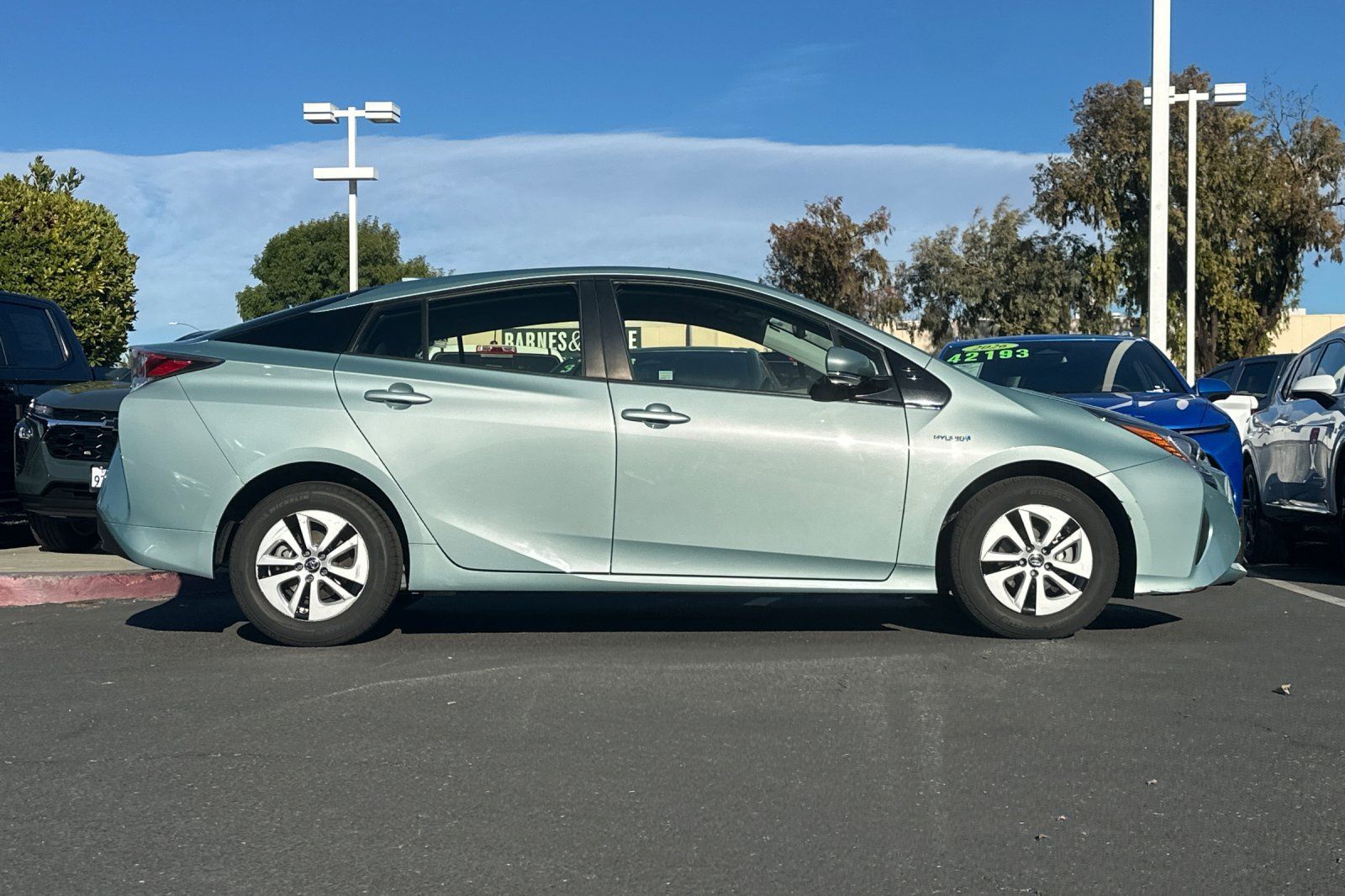 Used 2016 Toyota Prius Three FWD image 4