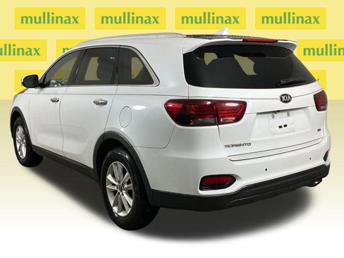 Used 2019 Kia Sorento LX w/ Option Group 020 image 9