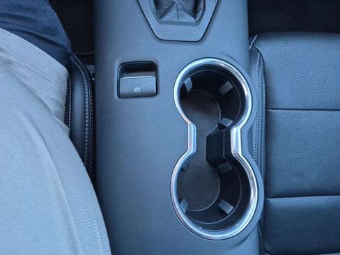 Certified 2025 Ford Mustang GT Premium image 33