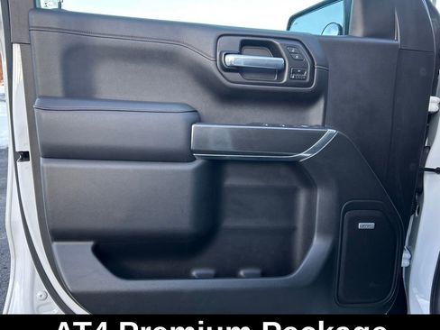 Used 2021 GMC Sierra 1500 AT4 w/ AT4 Premium Package image 17