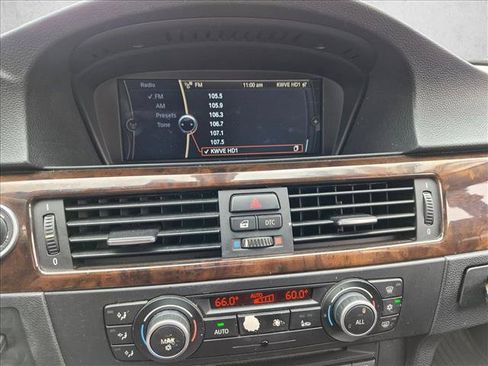 Used 2011 BMW 328i Sedan RWD image 13