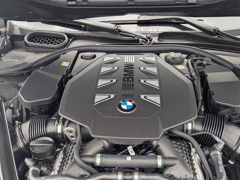 New 2026 BMW 760i xDrive AWD/4WD image 16