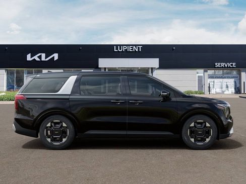New 2026 Kia Carnival EX FWD image 9