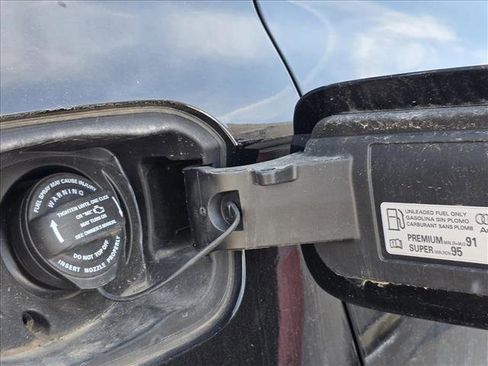 Used 2022 Audi Q5 Premium image 10