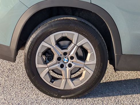 Used 2023 BMW X1 xDrive28i image 12