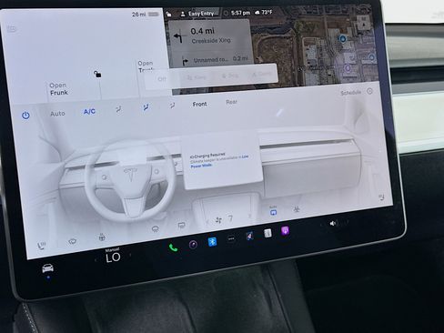 Used 2022 Tesla Model Y Long Range AWD/4WD image 23