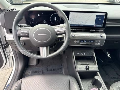 Used 2024 Hyundai Kona Limited AWD/4WD image 18