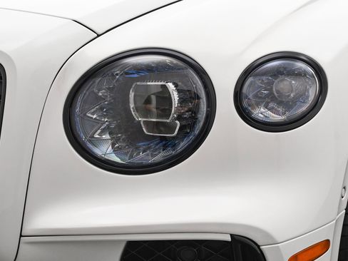 New 2025 Bentley Flying Spur Speed image 29