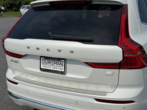 Used 2022 Volvo XC60 T8 Inscription Expression w/ Climate Package AWD/4WD image 11