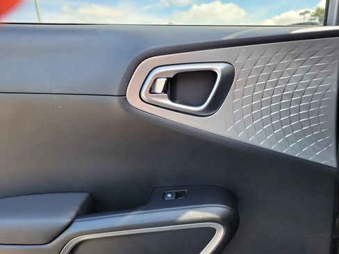 Used 2024 Kia Soul LX w/ Option Group 015 image 12