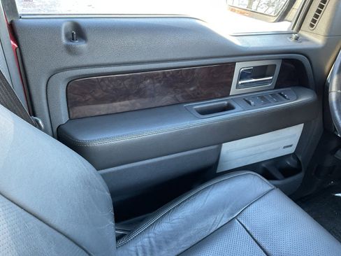 Used 2014 Ford F150 Platinum image 17