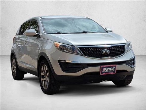 Used 2016 Kia Sportage LX AWD/4WD image 3
