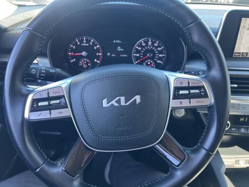 Used 2022 Kia Telluride LX image 58