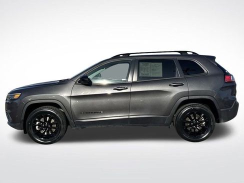 Used 2023 Jeep Cherokee Altitude Lux image 2