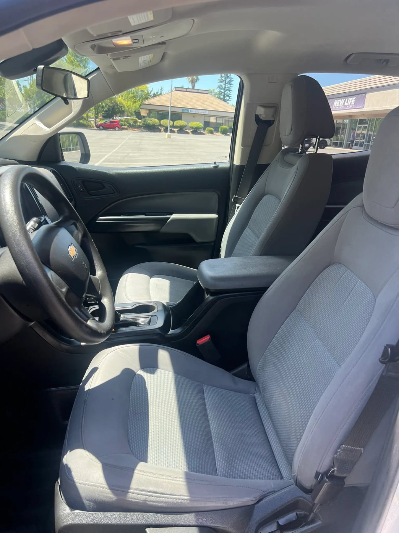 Used 2018 Chevrolet Colorado W/T RWD image 10