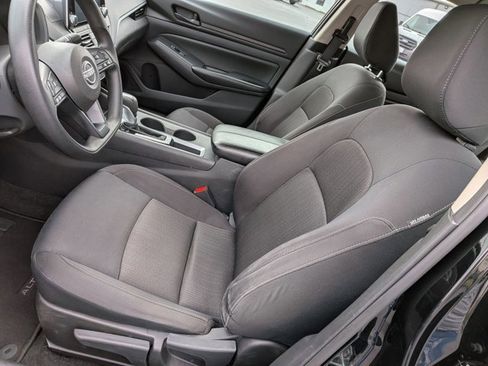 Certified 2025 Nissan Altima 2.5 S image 14