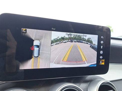 Used 2021 Mercedes-Benz GLC 63 AMG 4MATIC image 23