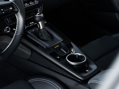 Used 2022 Porsche 911 GT3 RWD image 20