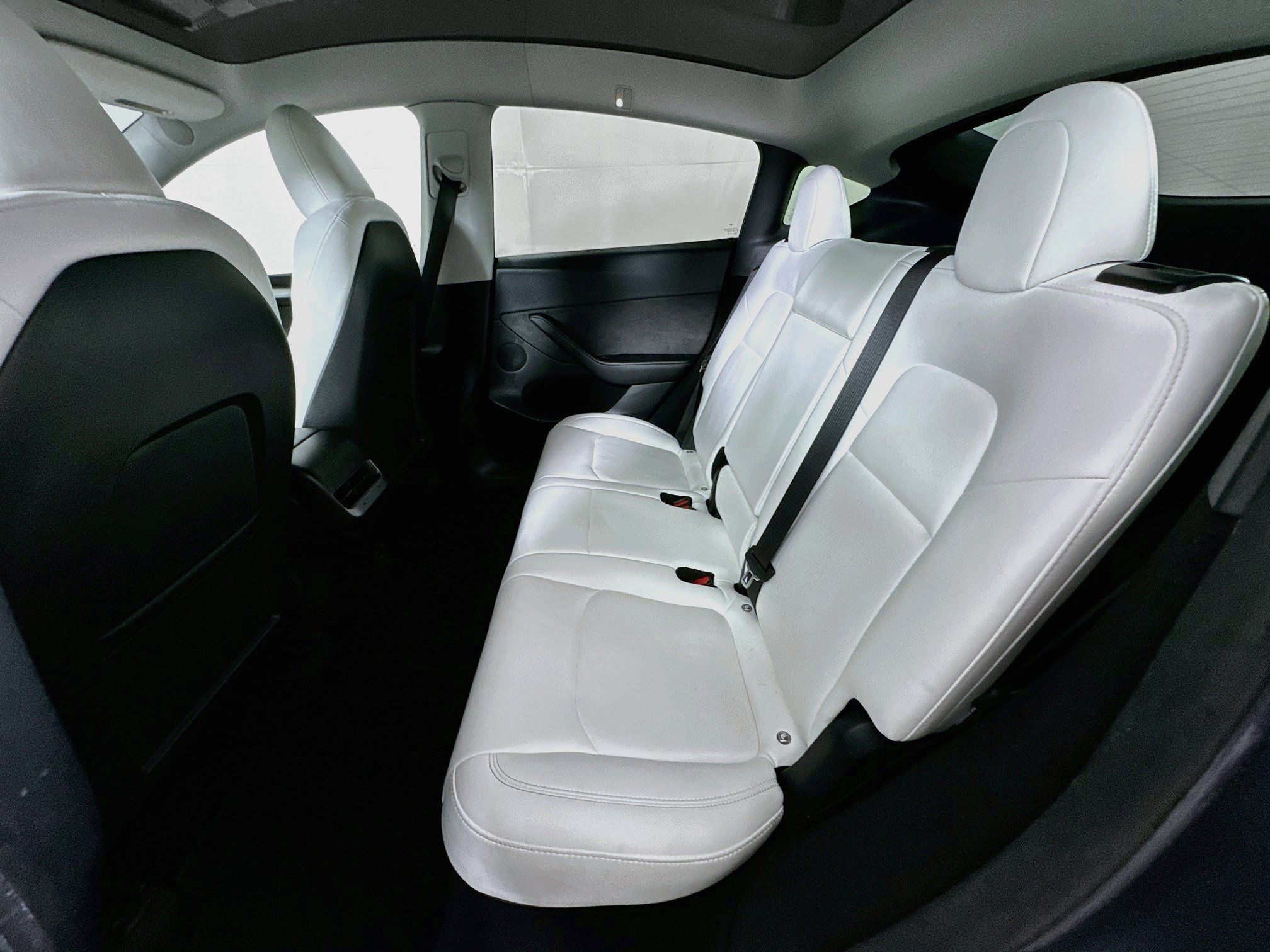 Used 2023 Tesla Model Y Performance AWD/4WD image 27