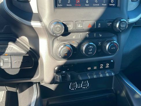 Used 2021 RAM 2500 Big Horn w/ Level 2 Equipment Group AWD/4WD image 22