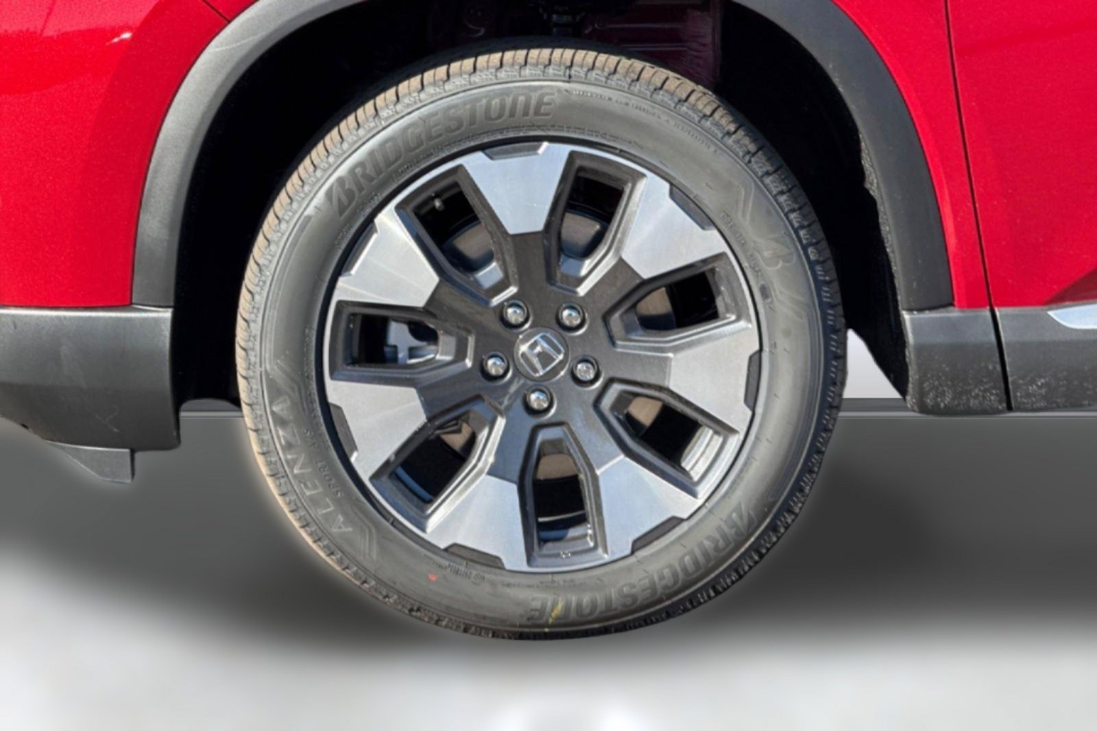 New 2026 Honda Pilot Touring image 12