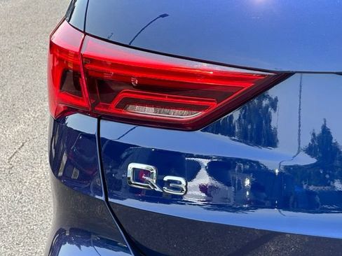 Used 2021 Audi Q3 2.0T Premium AWD/4WD image 12