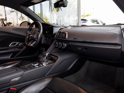 Used 2022 Audi R8 V10 performance image 30