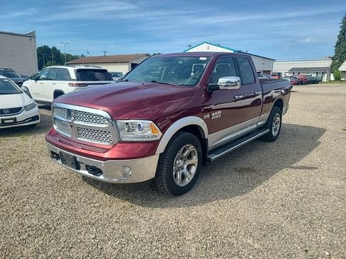 Used 2016 RAM 1500 Laramie w/ Convenience Group AWD/4WD image 2
