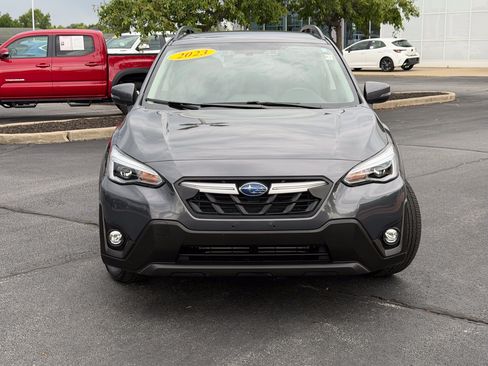 Used 2023 Subaru Crosstrek 2.5i Limited AWD/4WD image 2