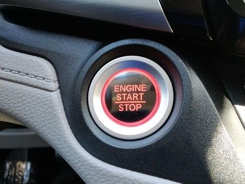 Used 2018 Honda Odyssey EX-L image 27