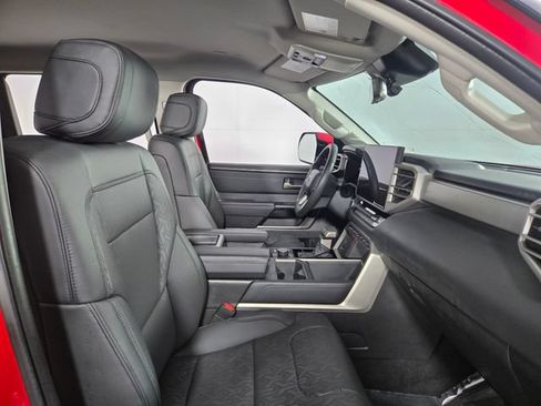 Used 2023 Toyota Tundra Limited AWD/4WD image 16