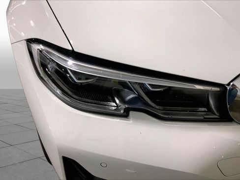 Used 2022 BMW 330i xDrive Sedan w/ Premium Package AWD/4WD image 28