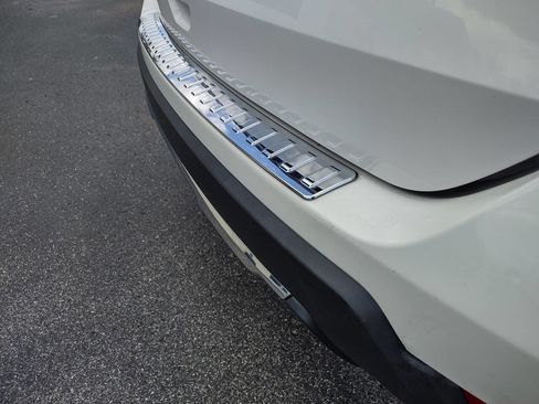 Used 2020 Nissan Rogue S image 34